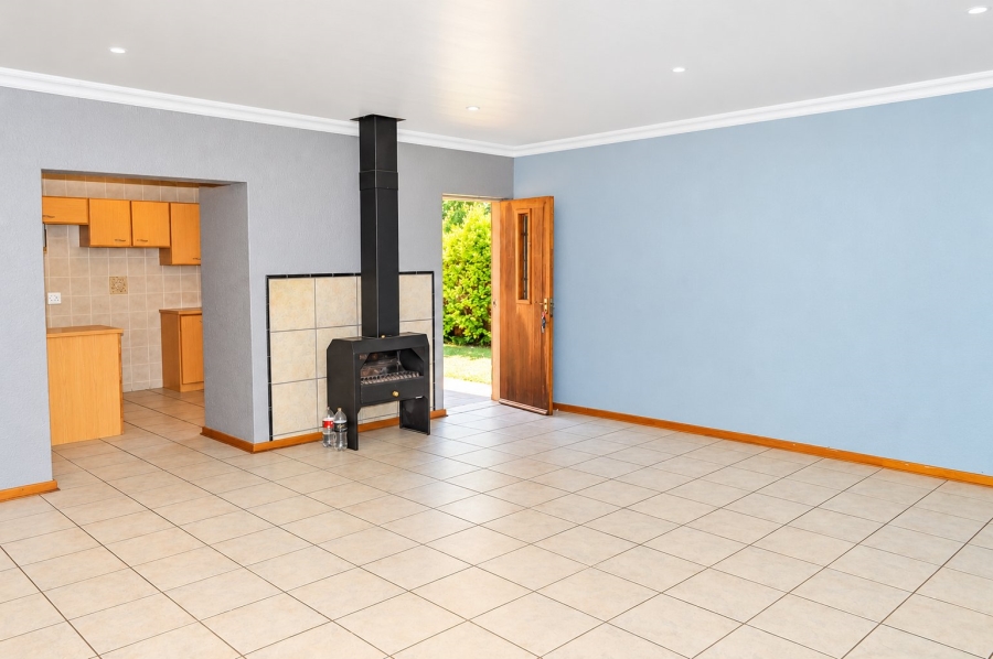 5 Bedroom Property for Sale in Doringkruin North West